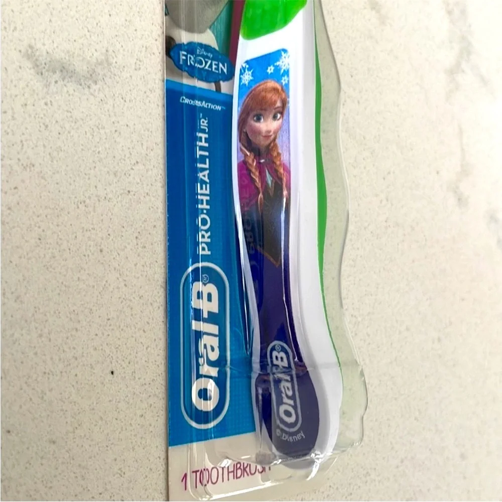 Oral B Kids’ Character Tooth Brushes (5)